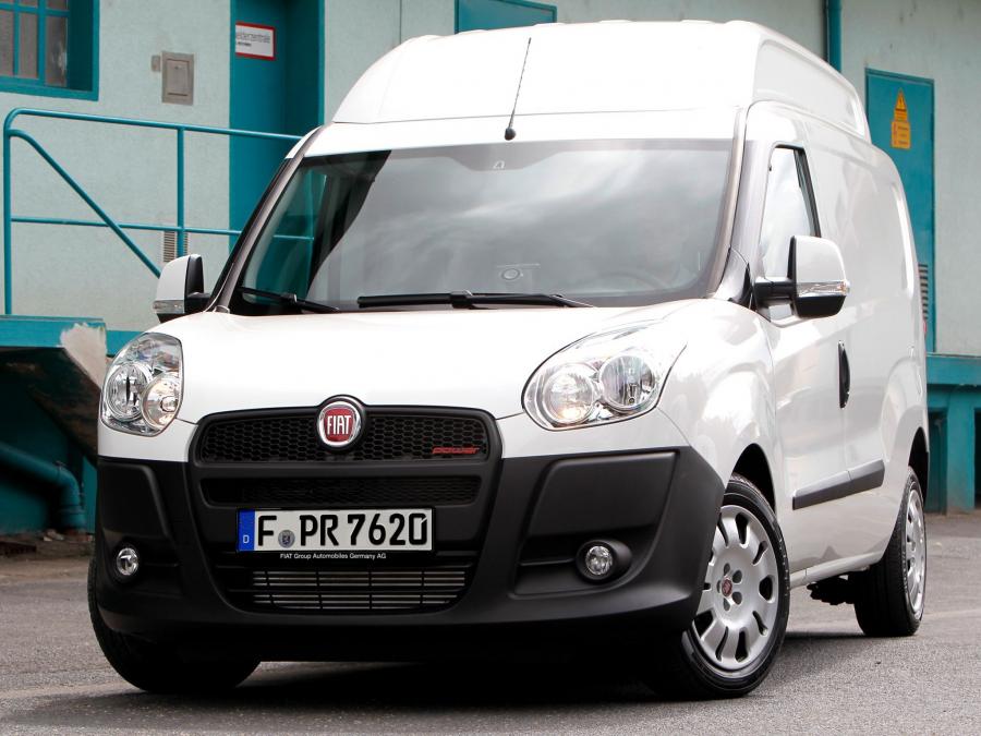  Fiat Doblo Cargo XL 2012 года  (фото 6 из 10)